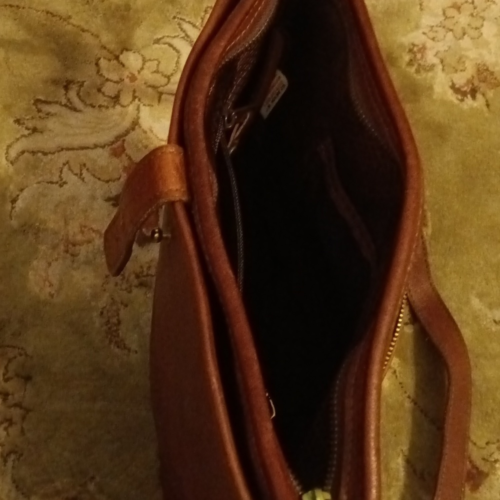 Crossbody bag - Picture 8 of 9